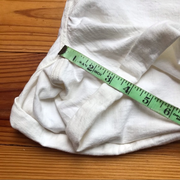 Levi’s White Denim Stretch Shorts, EUC, 29 - Picture 8 of 10